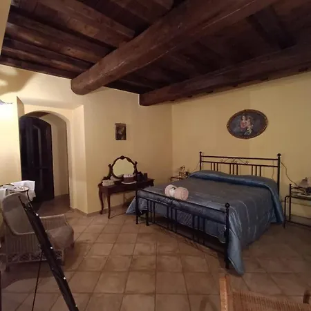 Apartment La Casa Del Nonno Porano